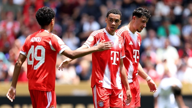 Soi kèo bóng đá Benfica vs Bayern Munich